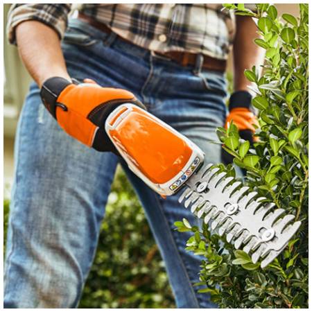 STIHL HSA 26 aku nůžky a plotostřih SET