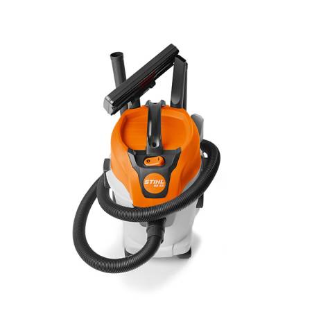 STIHL SE 33 vysavač