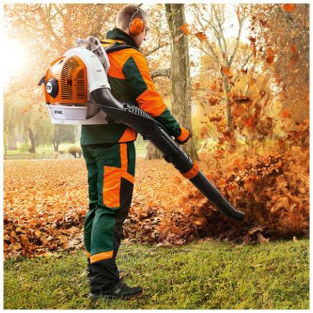 STIHL BR 700 foukač zádový